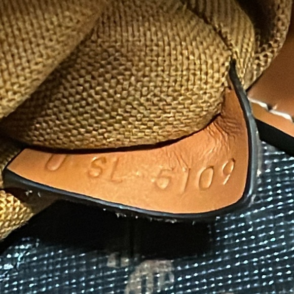 Celine Cabas Tote Triomphe Coated Canvas Bag - Picture 15 of 15